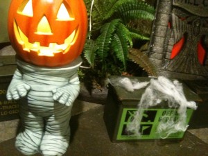 Caption contest 10-7