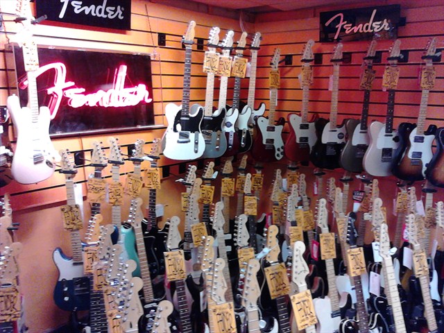 If you're ready to start rocking, you can pick up a guitar next door. Photo by geocacher PiRad-ler