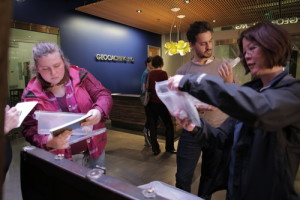 GCK25B Geocaching Headquarters