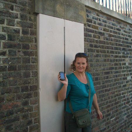 f6f02062-ae13-4d0f-8851-b522ee479c5f