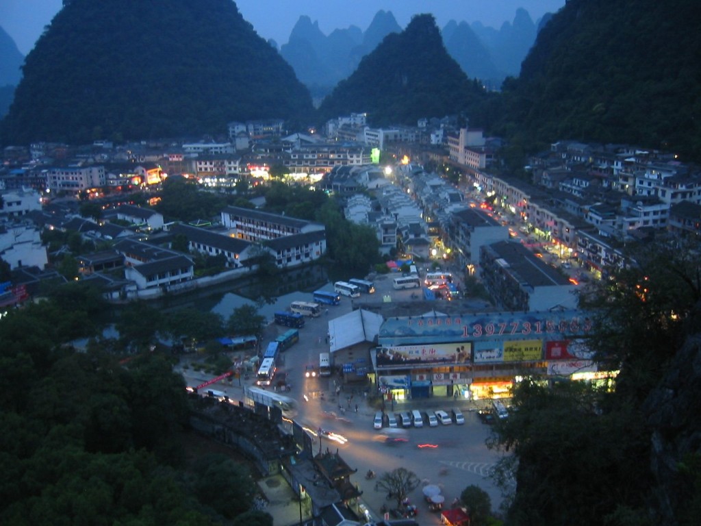 d40053b5-7c0d-4ec8-98f6-ce052773c100