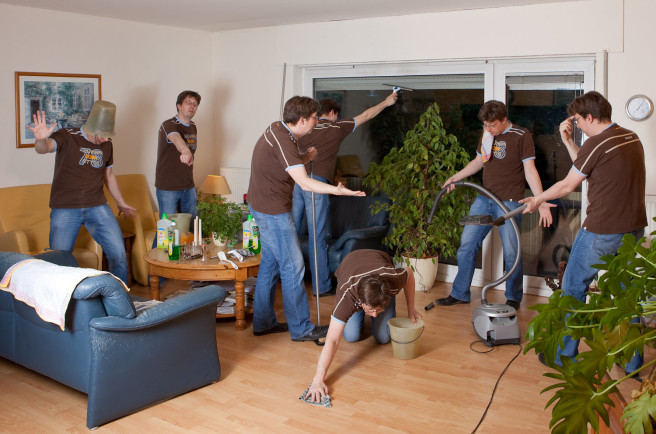 Keep your house clean and clutter free to avoid spiders