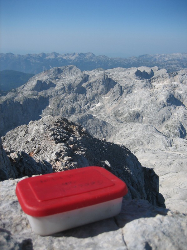 Photo by Whoever_CZ .