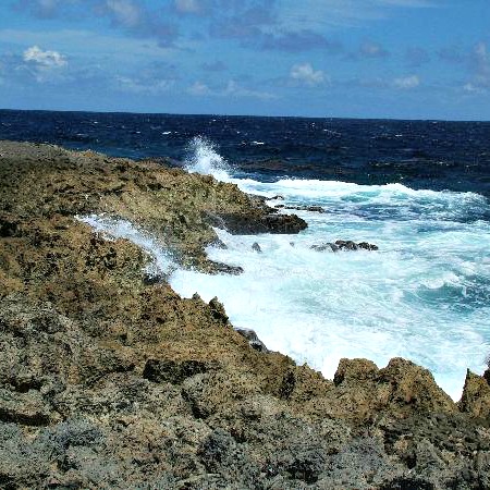Rugged 'n rocky coastline 