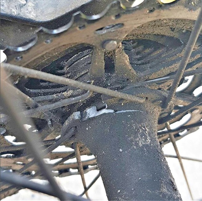 Cracked wheel hub on day 121.