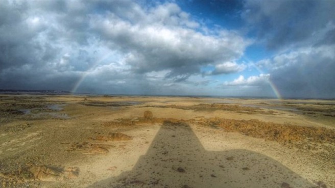 Some caches become rainbow connections