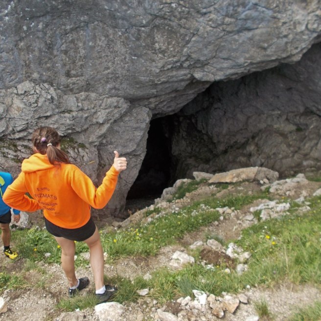 Thumbs up to the cave!